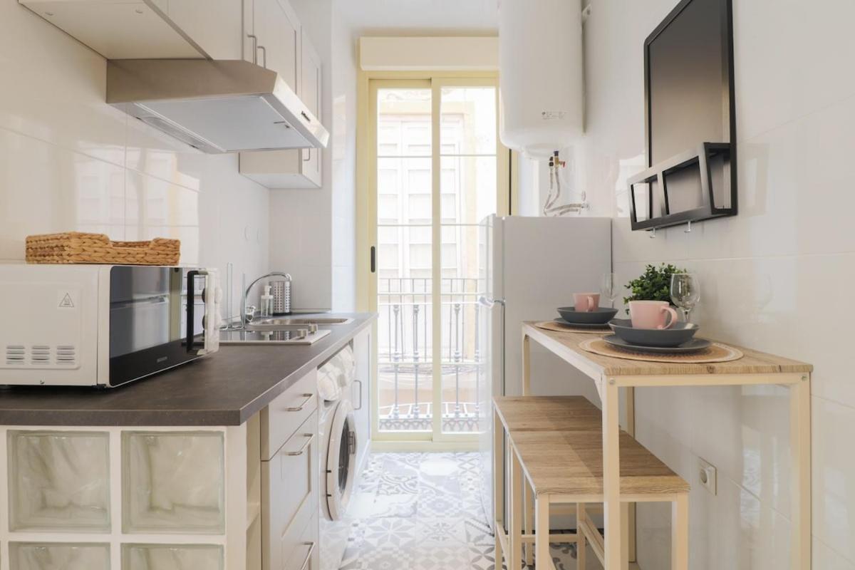 Trendy Two Bedrooms in Ollerias Málaga Buitenkant foto